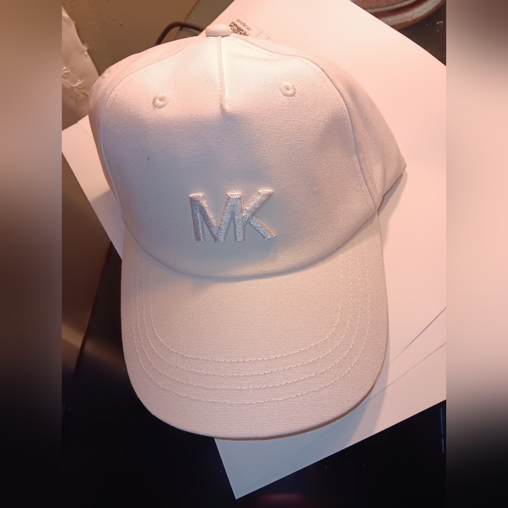 NWT Michael kors